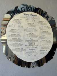 【ニュージーランド・クイーンズタウン】世界が認める絶品バーガー「Fergburger」🍔🌏