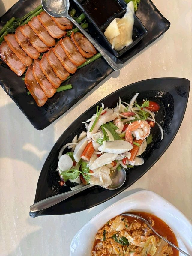 MUMTUS Thai Cuisine ร้านฮาลาลย่านนนทบุรี