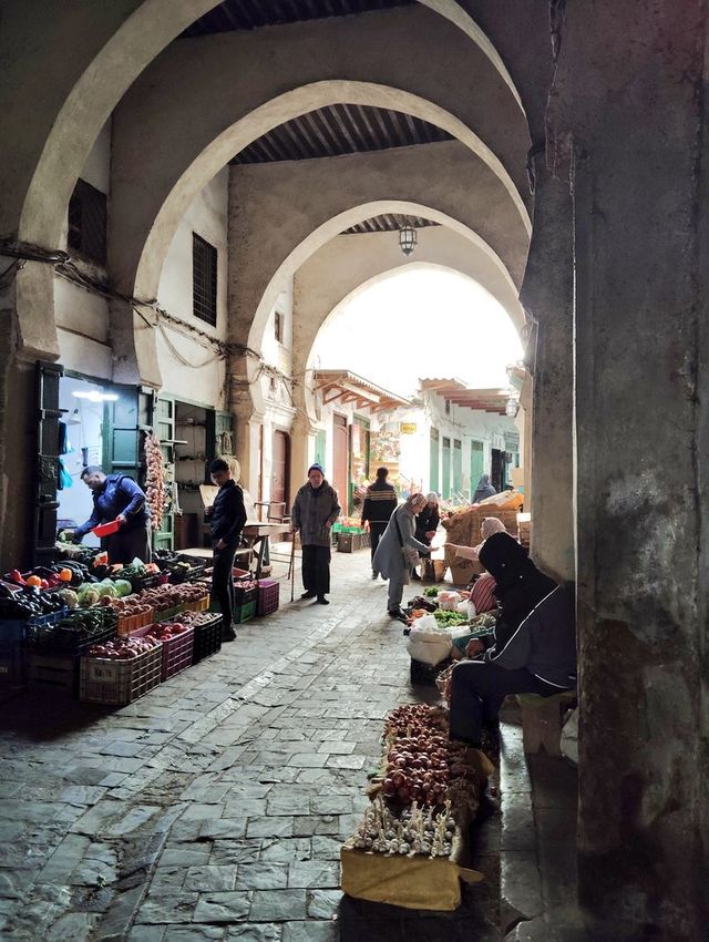 モロッコの白い街テトゥアンへ モロッコの白い街テトゥアンへ