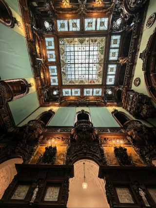Peleș Castle — Where Royal Ornament Meets the First Light of Modernity