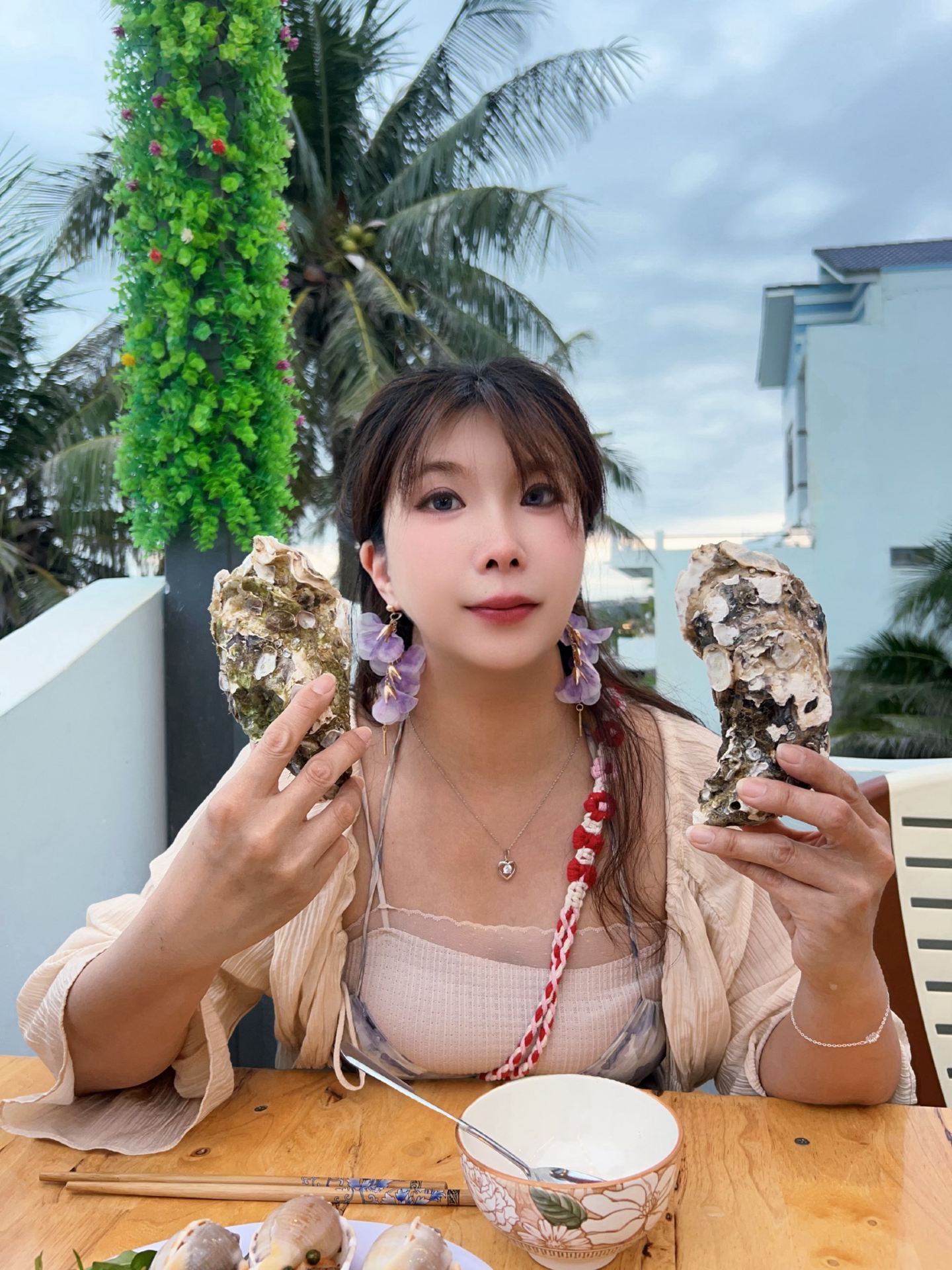 Mui Ne Must-Eat Seafood | HẢI SẢN SAM SAM.