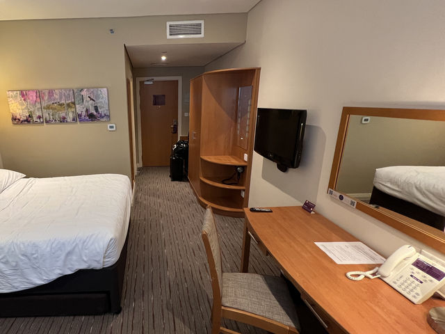 🏨 Exquisite Comfort at Premier Inn Abu Dhabi 🇦🇪