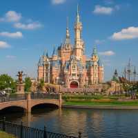 Shanghai Disney Resort – Where Magic Meets Modern China ✨🇨🇳