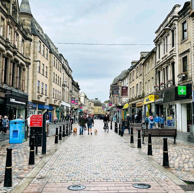 Wandering the Streets of Inverness