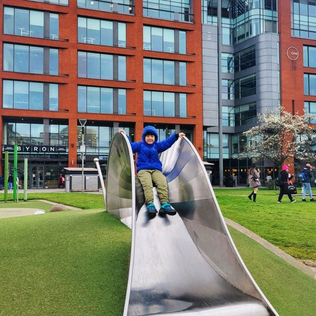曼城的心臟~ Piccadilly Gardens