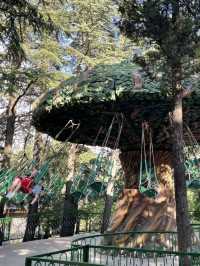 【ジョージア🇬🇪/丘の上の遊園地『ムタツミンダ公園⛲️』】