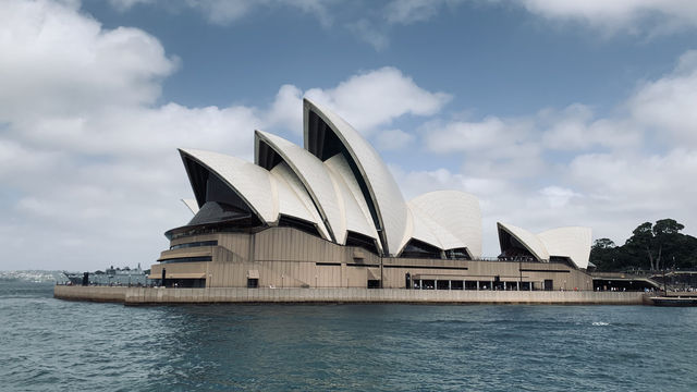 From Bali to Sydney: A Journey of Comfort and Iconic Sights