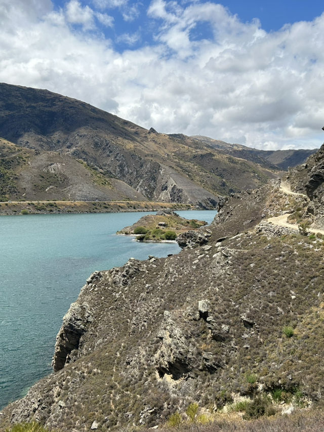 🚴‍♂️ Cromwell Cycling Adventure: Rivers, Hills & Scenic Rides 🌄