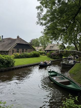 Giethoorn, Netherlands: A Storybook Village