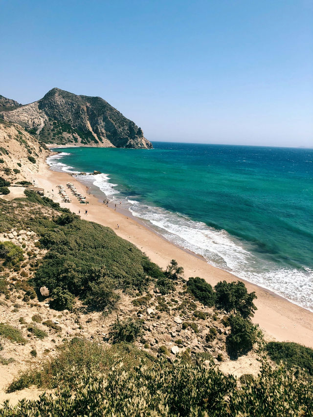 Milos — Moon Rocks and Empty Beaches 🌊