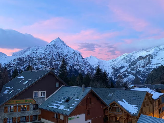 Powder Days and Alpine Nights: A Week in Val d’Isère