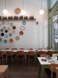 Athens | Brilliant seafood restaurant in the old town of Athens