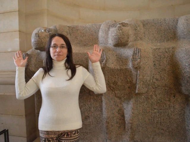 🎨 Top 10 Louvre Attractions + Spooky Halloween Vibes! 👻
