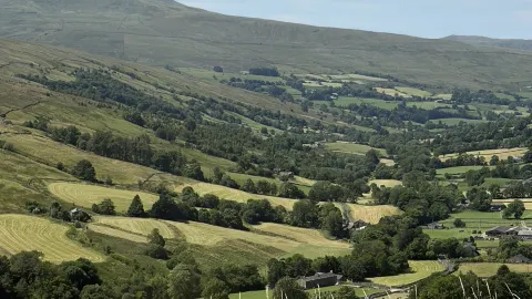 The most scenic rail journey in the world!! — traveler post in Settle