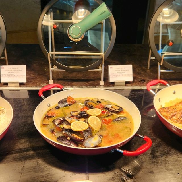 充滿童趣又豐富的自助晚餐