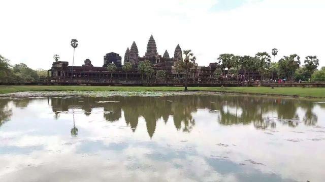 Angkor's smile 😊