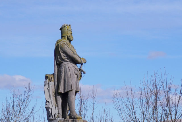 Stirling, feel the breath of Scottish Highland heroes.
