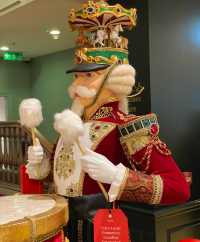 倫敦的冬天真的來了 聖誕季路過Fortnum & Maso