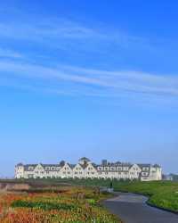 Luxurious Oasis on the Cliffs of Half Moon Bay - Experience the Splendor of Ritz Carlton 🌊🏨✨