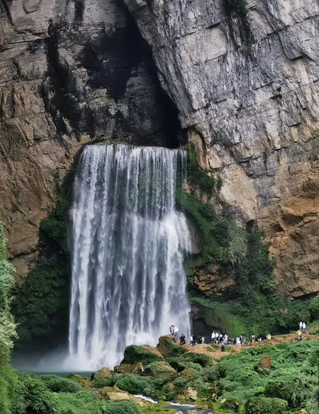 Guizhou·Sheepskin Cave Waterfall｜A mysterious and wild natural landscape