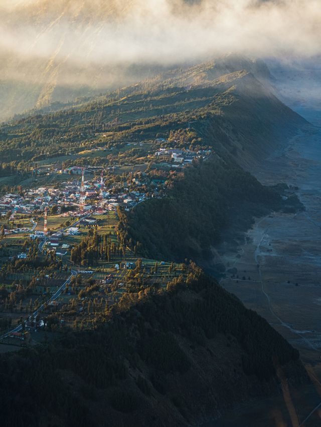 星空，火山與瀑布之旅