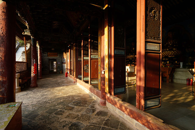 人生第一次（免費）夜宿古寺