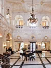 🌟 Amsterdam's Luxe Sleeps: Amstel's Royal Retreat 🌟
