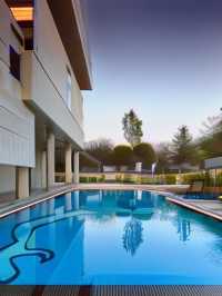 🌟 Chandigarh's Finest: Stay at The Lalit! 🛌✨