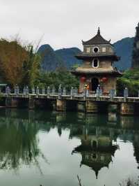 自然奇觀的雙重奏-通靈大峽谷與鵝泉