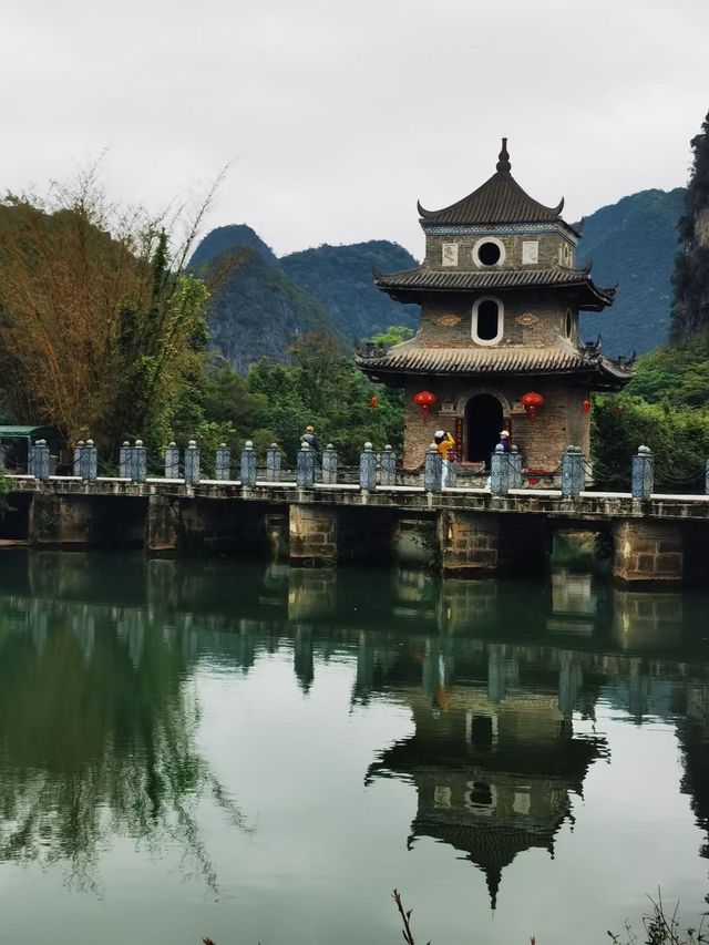 自然奇觀的雙重奏-通靈大峽谷與鵝泉
