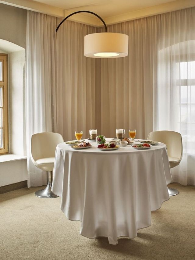 🌟 Torun's Top Stay: Hotel Bulwar Unveiled! 🏨✨
