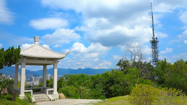 烏山風景區鄰霄台。