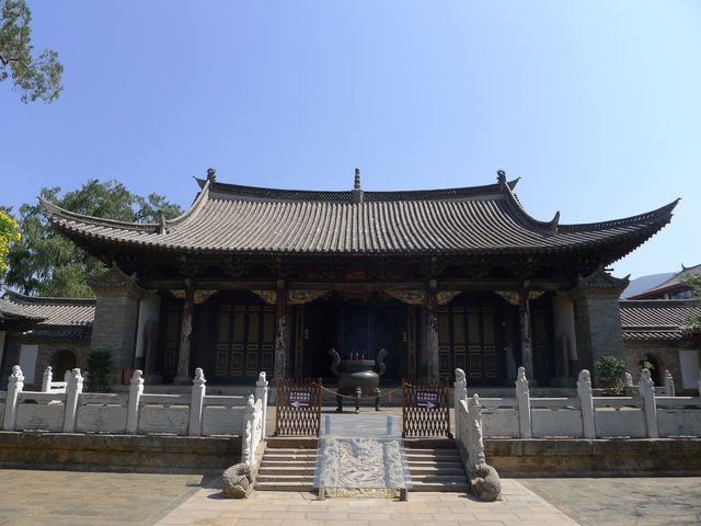 石屏·石屏文廟——精緻的明代建築。