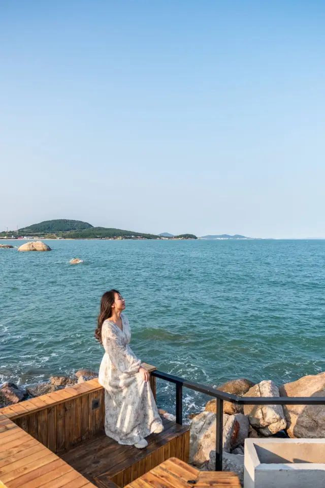 山海不相逢，相愛的人在海邊等你！。