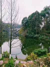 重慶市著名寺廟公園景點：華岩寺，適合拍照打卡親子遊戲閒暇度假地！