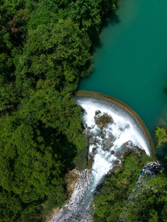 A 4-Day Guide to Guiyang, Huangguoshu, and Libo, Guizhou