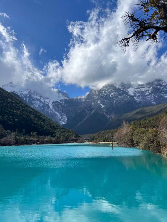 A Journey Through Time & Beauty 🏞️✨