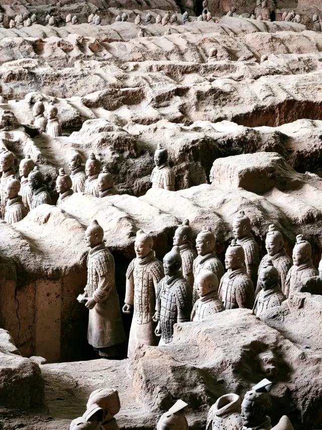 初めて兵馬俑に出会った時、あなたも同じように感じましたか？