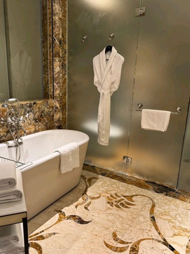 St. Regis Singapore is Superbly Awesome😍💯