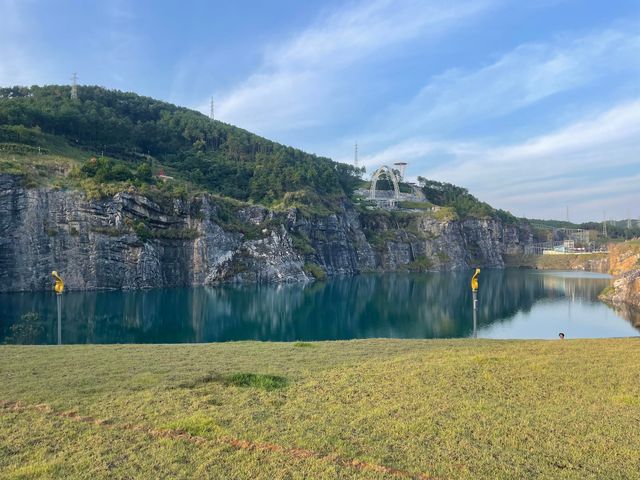 人少景靚，呢個地方太適合飲茶啦||江西吉安安福起鳳山礦坑公園