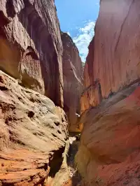 寧夏小眾徒步路線-踏賀蘭山闕 攀東風峽谷