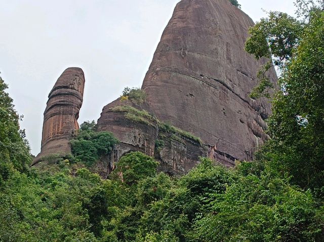 丹霞山奇幻地貌一日深度遊⛰️ 10月内地游