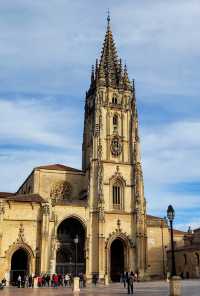 阿斯圖里亞斯的心跳：從 Cangas de Onís 到 Oviedo