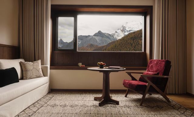 我在稻城亞丁找到了避世天堂！Azara游牧酒店也太絕了吧