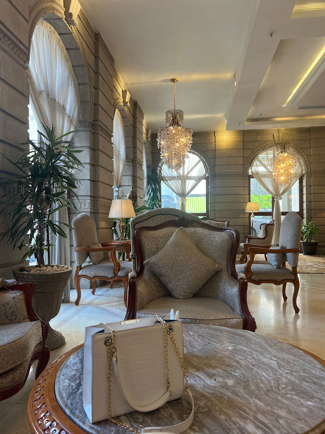 Chinatown's Calm Oasis: Boutique Hotel Review Chinatown's Calm Oasis: Boutique Hotel Review