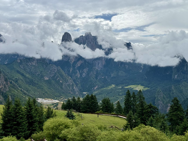 扎尕那很美,扎尕那很塞車 扎尕那很美,扎尕那很塞車