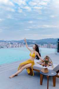 在珠海至高的無邊泳池，俯瞰僑鄉百年風雲