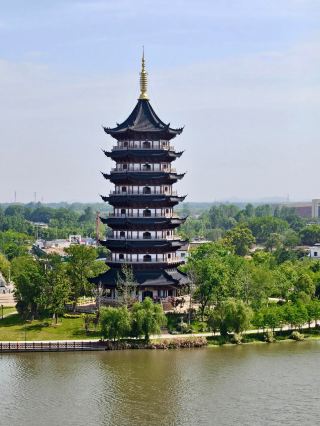 คู่มือการท่องเที่ยวแบบครบวงในหนึ่งวันสำหรับเมืองเฉียนซาน พร้อมคำแนะนำสำหรับสถานที่ท่องเที่ยวที่ไม่ค่อยมีคนรู้จัก!