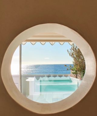 โรงแรมสไตล์เมดิเตอร์เรเนียนแห่งนี้หรูหรามาก! ความลับของความหรูหรามีระดับถูกเปิดเผยแล้ว!