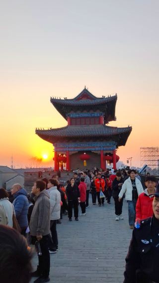 穿越600年！邯鄲大明古城日落打卡攻略